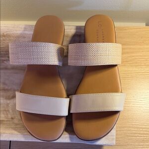 NEW LC Lauren Conrad Women's Cream and Tan Sandals Size 9